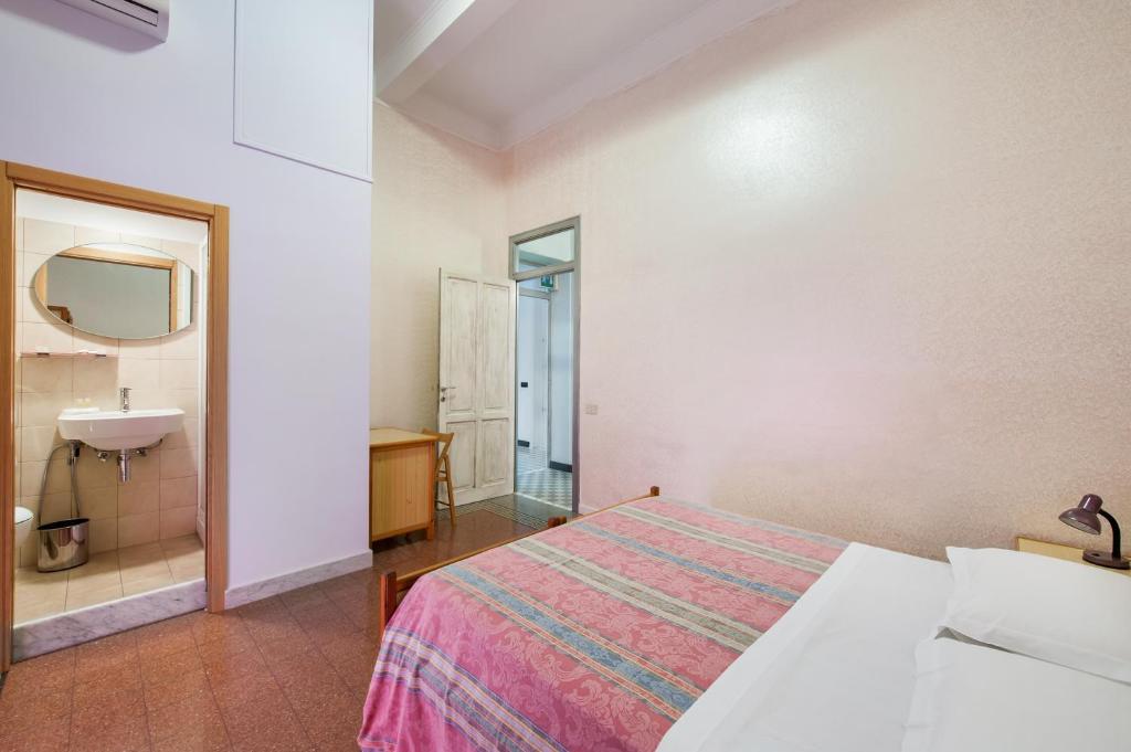 B&B Castiglia Palermo Szoba fotó